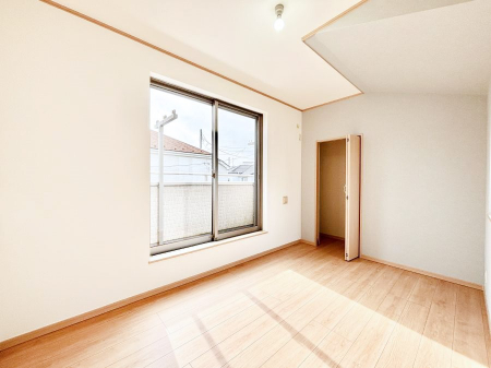 ���̑����ρ@�o���R�j�[���J�������v���X���Ă����m��