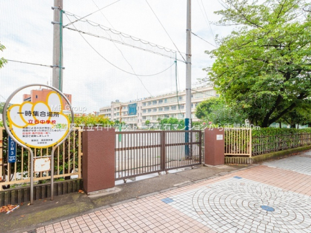 ���ӊ��@���w�Z 880m �����旧���Β��w�Z