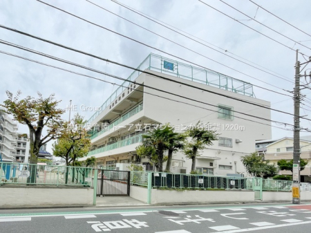 ���ӊ��@�c�t���E�ۈ牀 1220m �~�c�ۈ牀