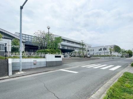 ���ӊ��@���w�Z 1010m �l�X���s���l�X�����w�Z