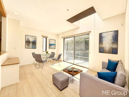 ���r���O�@���Ƒ��̓��₩�Șb�����ŕ�܂�閾�邢���r���O  ���Ƌ��CG�ł�