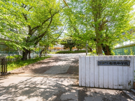 ���ӊ��@���w�Z 720m �D���s���D�����w�Z