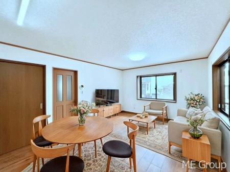 ���r���O�@���Ƒ��̓��₩�Șb�����ŕ�܂�閾�邢���r���O  ���Ƌ��CG�ł�