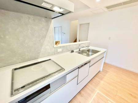 �L�b�`���@�����g���L�b�`��������A�g���₷�����������̂��₷���ɂ������܂����B 