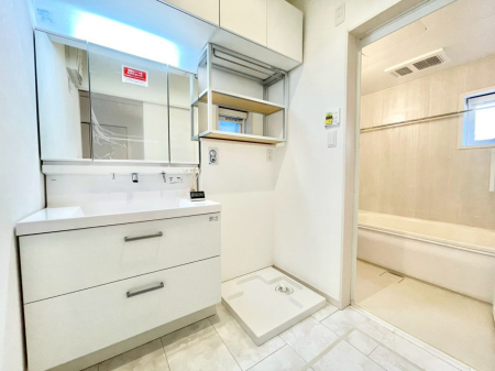 ���ʑ�E���ʏ��@�傫�����₷���O�ʋ��Ő�����������ʑ�́A�g�����Ȃ݃`�F�b�N�┧�̂������ɂ������߂ł��B 