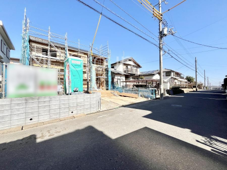 ���n�O�ώʐ^�@�O�ρ`Exterior�`�@�O�ʓ��H�F�� 6m �����@�O�ʓ��H�͊ՐÂȏZ��n���͂���Ԓʂ�̏��Ȃ����H�B���Ԃ̏o��������炭�炭�ł��I���s���_�E���n���w�̂���]�́A���C�y�ɂ��₢���킹���������I