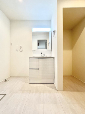 ���ʑ�E���ʏ��@�傫�����₷���O�ʋ��Ő�����������ʑ�́A�g�����Ȃ݃`�F�b�N�┧�̂������ɂ������߂ł��B 