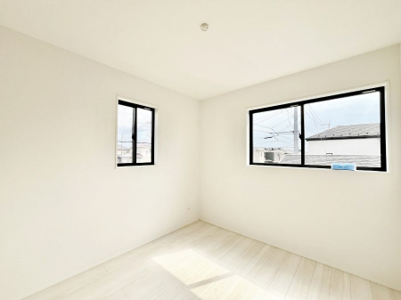 ���̑����ρ@2�ʍ̌����m�ۂ������邢��ԁB�Ƒ��݂�Ȃ����K�ȕ�炵����������݌v�ł��B