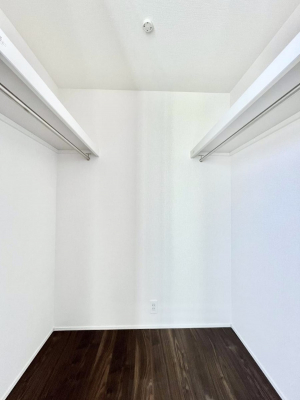 ���̑��@�ߗނ��n���K�[�Ɋ|�����܂܎��[�ł���WIC�B�ߗނ̐������ڂ����₷���ĕ֗��ł��I