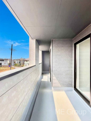 �o���R�j�[�@�����`Balcony�`  �o���R�j�[�͉������z���������݁A���z�c����󕨂��C�����悭�������Ƃ��ł��܂��B  �g���₷���J���I�ȃo���R�j�[�ł����z�����������Ղ�~�蒍���A�o���R�j�[�t���Z�܂��B  