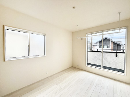 �Q���@���邢�o���R�j�[�T�C�h�ɗm����ݒu�B�ڊo�߂̗ǂ��Q���ɁB