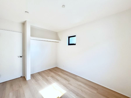 �Q���@�g���₷���`�Ńx�b�g��Ƌ�̒u�����ɂ����邱�Ƃ�����܂���B 