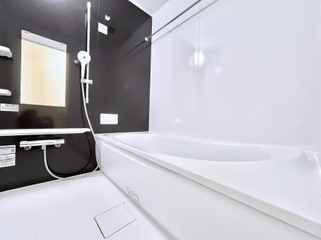 �����@����̔�����₷��؂ȃo�X�^�C���B�������Ƃ����C���y����Ŕ����Ƃ肽���ł��ˁI  