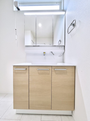 ���ʑ�E���ʏ��@�傫�����₷���O�ʋ��Ő�����������ʑ�́A�g�����Ȃ݃`�F�b�N�┧�̂������ɂ������߂ł��B 