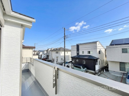 �o���R�j�[�@�����`Balcony�`�@������̃o���R�j�[�̑O�ɂ͉_�ȊO�ɑ��z���Ղ���̂�����܂���B�����󕨂������₷���A����薾�邭�C�����̂������������Ă��܂��B�g���₷���J���I�ȃo���R�j�[�ł���