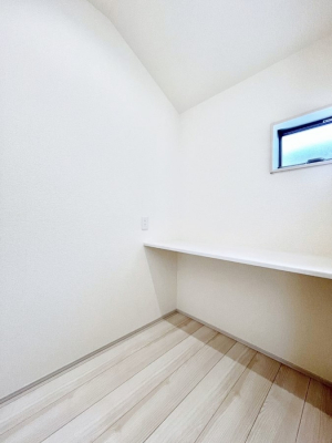 ���̑����ρ@�t���[�X�y�[�X�B���[��e�����[�N�Ȃǂɂ������p���������܂��B