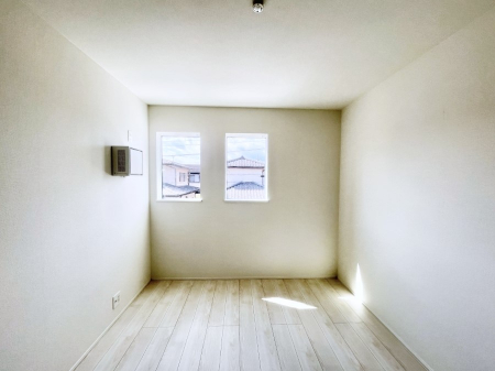 �q�������@�g���₷���`�Ńx�b�g��Ƌ�̒u�����ɂ����邱�Ƃ�����܂���B 