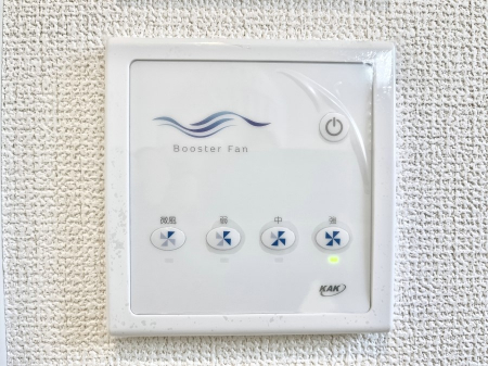 ���̑����ρ@�S�~��J�r�A����h���A�Z������N�ɁI�_�N�g���X�̃u�[�X�^�[�z�t�@��