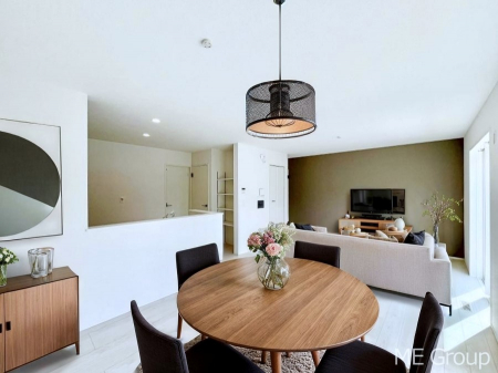 ���r���O�@�������������͋C�̂k�c�j�͉Ƒ��݂�Ȃ̉��K��ԁ@���Ƌ��CG�ł�