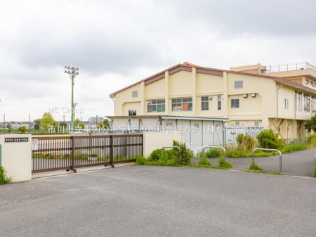 ���ӊ��@���w�Z 550m �s��s�����������w�Z