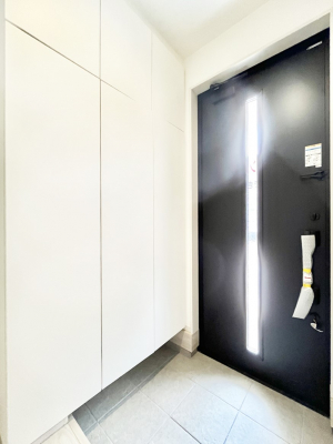 ���ց@�����`Entrance�`�@�Ƃ̒��ł��q�l���}����ŏ��̏ꏊ�ł��錺�ւ́A�Ƃ̈�ۂ��̂��̂ł��I�L�x�Ȍ��֎��[�ŁA����Y��ɕۂ��Ƃ��o���܂��􌺊ւɂ͂����Ղ���[�̉��ʔ��������I