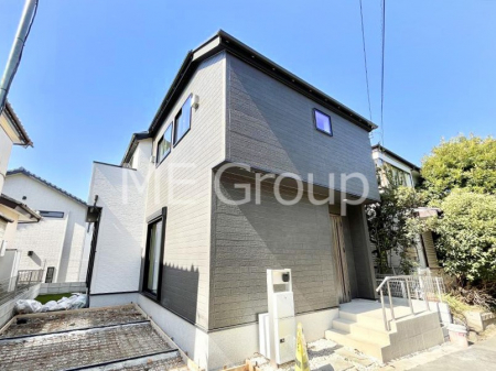 ���n�O�ώʐ^�@�O�ρ`Exterior�`�@���X�����Ȃ���A�咣���߂����ǂ����]�T������������V���[�v�ȃt�H�����ŘȂޓ@��́A���V�̋�ƏƂ炵���킹�鎖�ŁA�{������ׂ������`�̎p�������Ă���܂��B