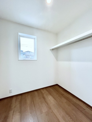 ���̑��@�ߗނ��n���K�[�Ɋ|�����܂܎��[�ł���WIC�B�ߗނ̐������ڂ����₷���ĕ֗��ł��I