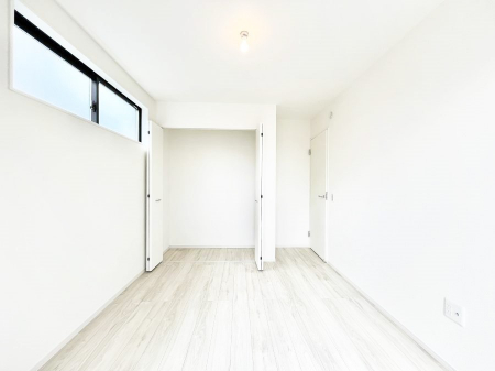 �Q���@�g���₷���`�Ńx�b�g��Ƌ�̒u�����ɂ����邱�Ƃ�����܂���B   