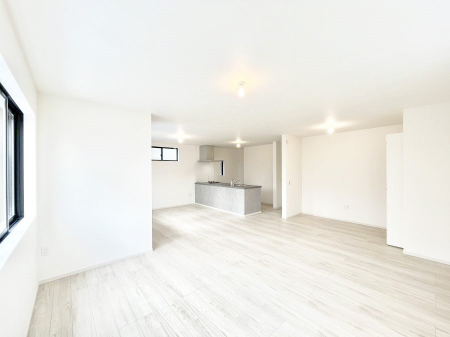 ���̑����ρ@���邢�z���������A�����̕��͋C�ɖ��������_�C�j���O�B   