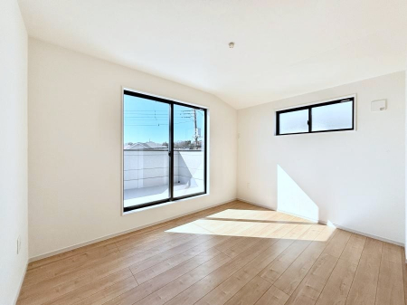 ���̑����ρ@2�ʍ̌����m�ۂ������邢��ԁB�Ƒ��݂�Ȃ����K�ȕ�炵����������݌v�ł��B