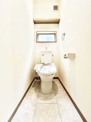 �g�C���@�������R�������`Toilet�`�@�Y��E�X�b�L���E���K�ȃE�H�V�����b�g�t�g�C���ł��낰���Ԃł��B�̌������薾�邭�A���K��ԂƂȂ��Ă���܂��������g���ꏊ�����炱���̔z���ł��I