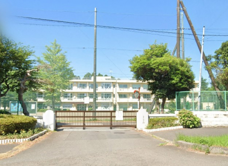 ���ӊ��@���w�Z 1600m ��t�s�����䒆�w�Z