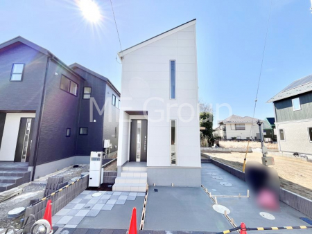 ���n�O�ώʐ^�@�������ꂽ�O�ρA�㎿�ȏZ��Ԃ��L���鎺���͉i�����S���ĉ߂�����Z���ł��B �@