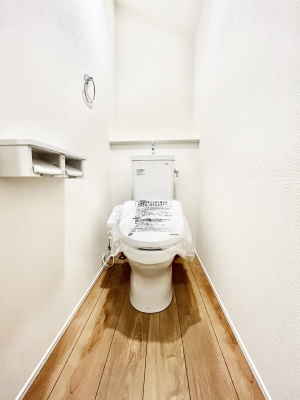 �g�C���@�������Q�������`Toilet�`�@�������̂��鐅����g�C���̓E�H�V�����b�g�t���ł����g�C���͖����g�킴��𓾂Ȃ����́B����������ۂ������ł��ˁB�g�C����2��������̂Œ��̍��G���ɕ֗��ł��I
