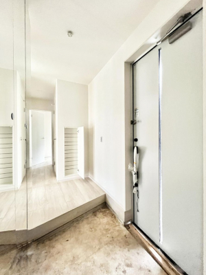 ���ց@�����`Entrance�`�@���ւ͉Ƃ̊�Ƃ����܂����䂪�Ƃ̃Z���X�����肰�Ȃ����������閣�͂��錺�֑�����y���݂̈�B�A���x�ɉƑ����ق��Ƃł���S�n�悢��ԑ������؂ł��ˁ�