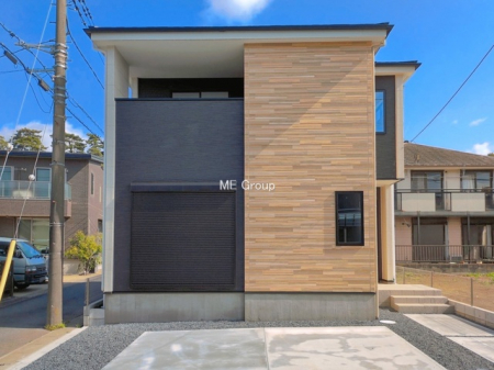 ���n�O�ώʐ^�@�`Exterior�`�@���X�����Ȃ���A�咣���߂����ǂ����]�T������������V���[�v�ȃt�H�����ŘȂޓ@��́A���V�̋�ƏƂ炵���킹�鎖�ŁA�{������ׂ������`�̎p�������Ă���܂��B