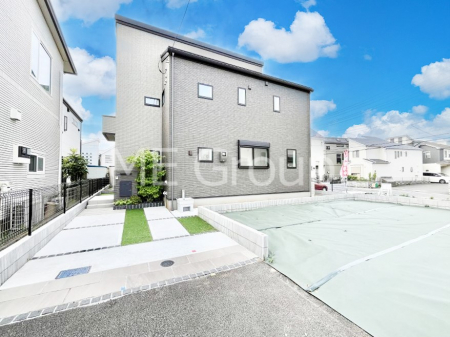 ���n�O�ώʐ^�@�O�ρ`Exterior�`�@���ӂɂ͊w�Z�┃���{�݂����萶���A�q��ĂɓK���������L�����Ă��܂��I�u�i�Z�n�v�Ƃ��āA�����̂����w�����ł͂Ȃ��A���ӂ̊���ʊw�ł���w�Z�ɂ��Ă������k���������I