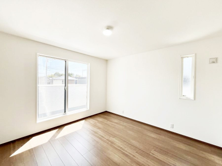 ���̑����ρ@������No.3���`Bed Room�`  �u��������������l�v�Ƃ��v�w�ł�����肭�낰��Q���B�����̉Ǝ��₨�d���ɔ�ꂽ���̓t�J�t�J�̃x�b�g�Ŗ�����Ă��������B�e���r��{�I�������Ă����K�ȍL����������