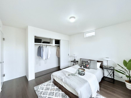 ���̑����ρ@�����`Bed Room�`  �u��������������l�v�Ƃ��v�w�ł�����肭�낰��Q���B  �����̉Ǝ��₨�d���ɔ�ꂽ���̓t�J�t�J�̃x�b�g�Ŗ�����Ă��������B�{�I�������Ă����K�ȍL����������