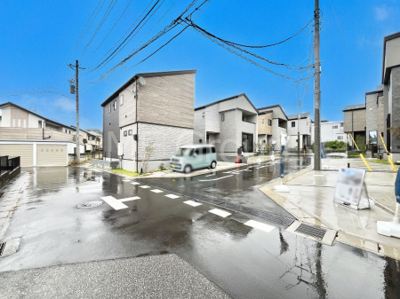 ���n�O�ώʐ^�@�O�ρ`Exterior�`�@�O�ʓ��H�͊ՐÂȏZ��n���͂���Ԓʂ�̏��Ȃ����H�B���Ԃ̏o��������炭�炭�ł��I���s���_�E���n���w�̂���]�́A���C�y�ɂ��₢���킹���������I