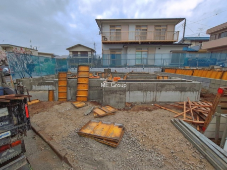 ���n�O�ώʐ^�@���P�������`Exterior�`�@��ˌ��Ă̑傫�ȃ����b�g�́A�����B�́u�y�n�v���u���R�Ɂv�g���鎖�ł��B�K�[�f�j���O��c�h�x�C�Ԃ�o�C�N�̎�ȂǗl�X�ȗp�r�ŗ��p�ł��܂��B