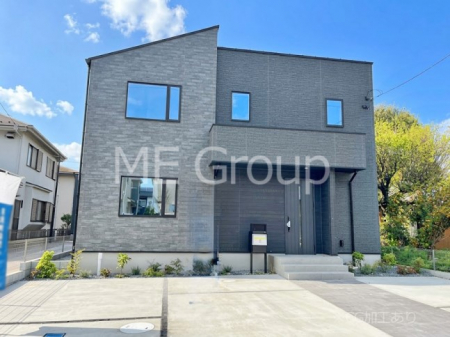 ���n�O�ώʐ^�@�O�ρ`Exterior�`�@���X�����Ȃ���A�咣���߂����ǂ����]�T������������V���[�v�ȃt�H�����ŘȂޓ@��́A���V�̋�ƏƂ炵���킹�鎖�ŁA�{������ׂ������`�̎p�������Ă���܂��B