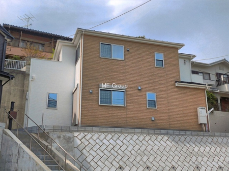 ���n�O�ώʐ^�@���S�������`Exterior�`�@�ՐÂȏZ��n�́A�L�ѐL�уX���[���C�t�������Ă���܂��B���R�L�x�ȋG�߂̈ڂ낢��g�߂Ɋ���������Ŏq��Ă���΁A���q�l�������Ƒf���ɐ������Ă����͂��ł��I