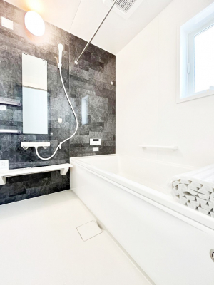 �����@����̔�������Ă���閾�邢�������̂���o�X���[��