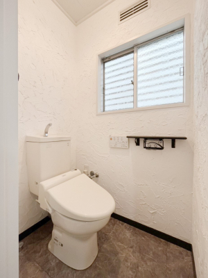 �g�C���@�����`Toilet�`�@�Y��E�X�b�L���E���K�ȃE�H�V�����b�g�t�g�C���ł��낰���Ԃł��B�̌������薾�邭�A���K��ԂƂȂ��Ă���܂��������g���ꏊ�����炱���̔z���ł��I