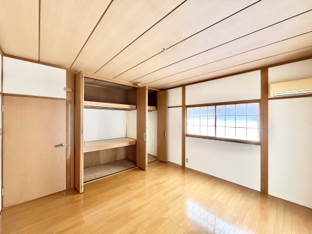 �q�������@���q���܂̂������Ƃ��Ă��I�ߗނ̐������ڂɕ֗��ȃN���[�[�b�g�t���̗m���B