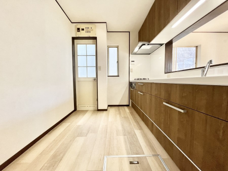 �L�b�`���@�L�X�Ƃ����g������̗ǂ��L�b�`���œ��X�̂��������y�����Ȃ肻��