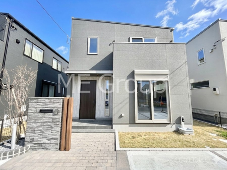 ���n�O�ώʐ^�@�������ꂽ�O�ρA�㎿�ȏZ��Ԃ��L���鎺���͉i�����S���ĉ߂�����Z���ł��B 