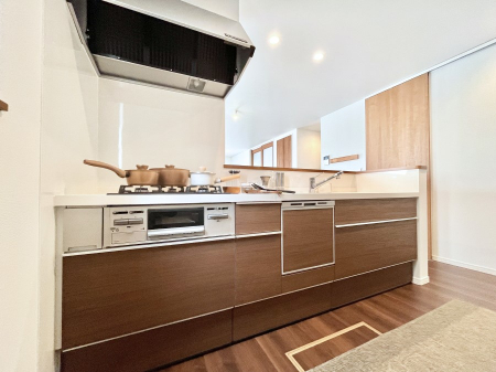 �L�b�`���@�������������I�ɁA�y�����I�V�X�e���L�b�`��  