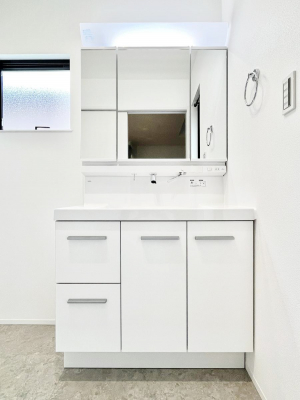 ���ʑ�E���ʏ��@���[�͂Ƌ@�\���ɗD�ꂽ���ʉ��ϑ�@